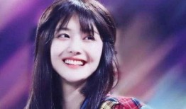 明星娱乐吃瓜主播,揭秘吃瓜主播的明星娱乐幕后故事