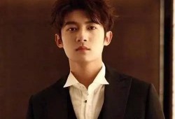 演员成毅最新爆料图片视频,揭秘幕后故事，精彩瞬间尽收眼底