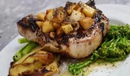 爆料大连某美食博主视频,网红美食背后的真相